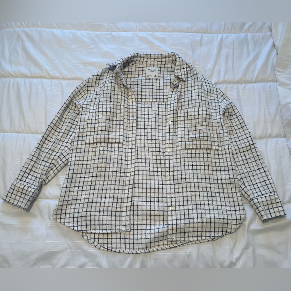 Abercrombie & Fitch Oversized Tweed Button-Up Shirt